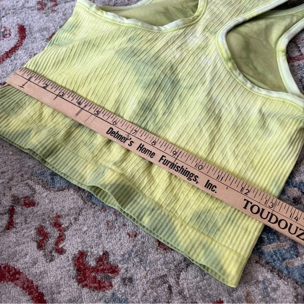 Lululemon Ebb to Street Racerback Crop Tank Top Tie Dye Lime Yellow Size 6 Yoga - Picture 4 of 8